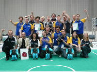 はじめロボットを使用するダルムシュタット工科大学がロボカップ世界大会で優勝 (2009)