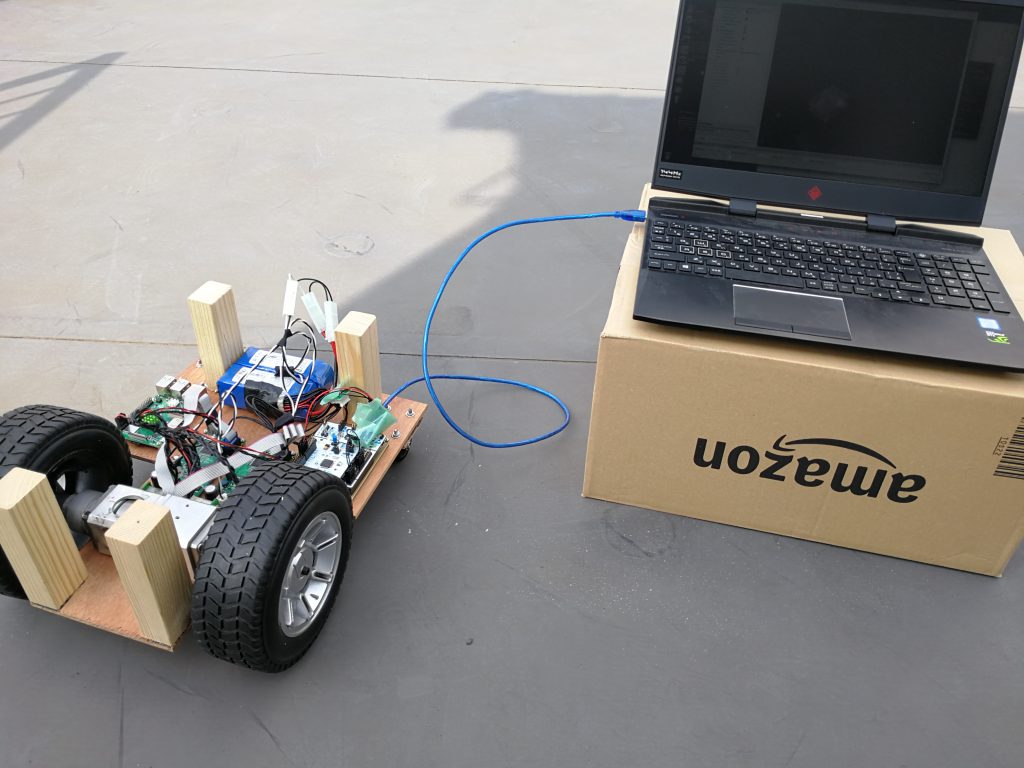 PCとロボットカートを接続